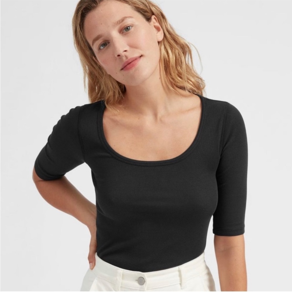 Everlane Supima Micro-rib scoop neck tee